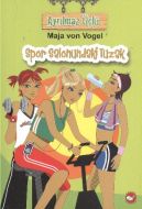 Ayrılmaz Üçlü (4. Kitap) - Spor Salonundaki Tuzak                                                                                                                                                                                                              